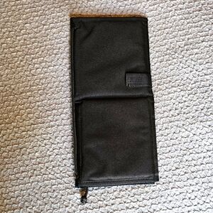 West Ridge Designs Black Professional Portable Folding Makeup Brush Case